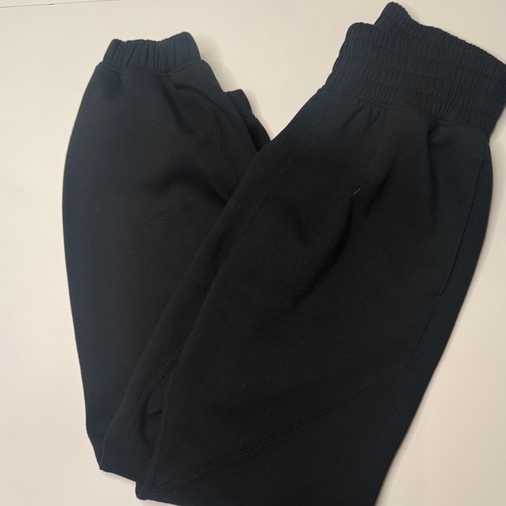 YPB neoKNIT joggers